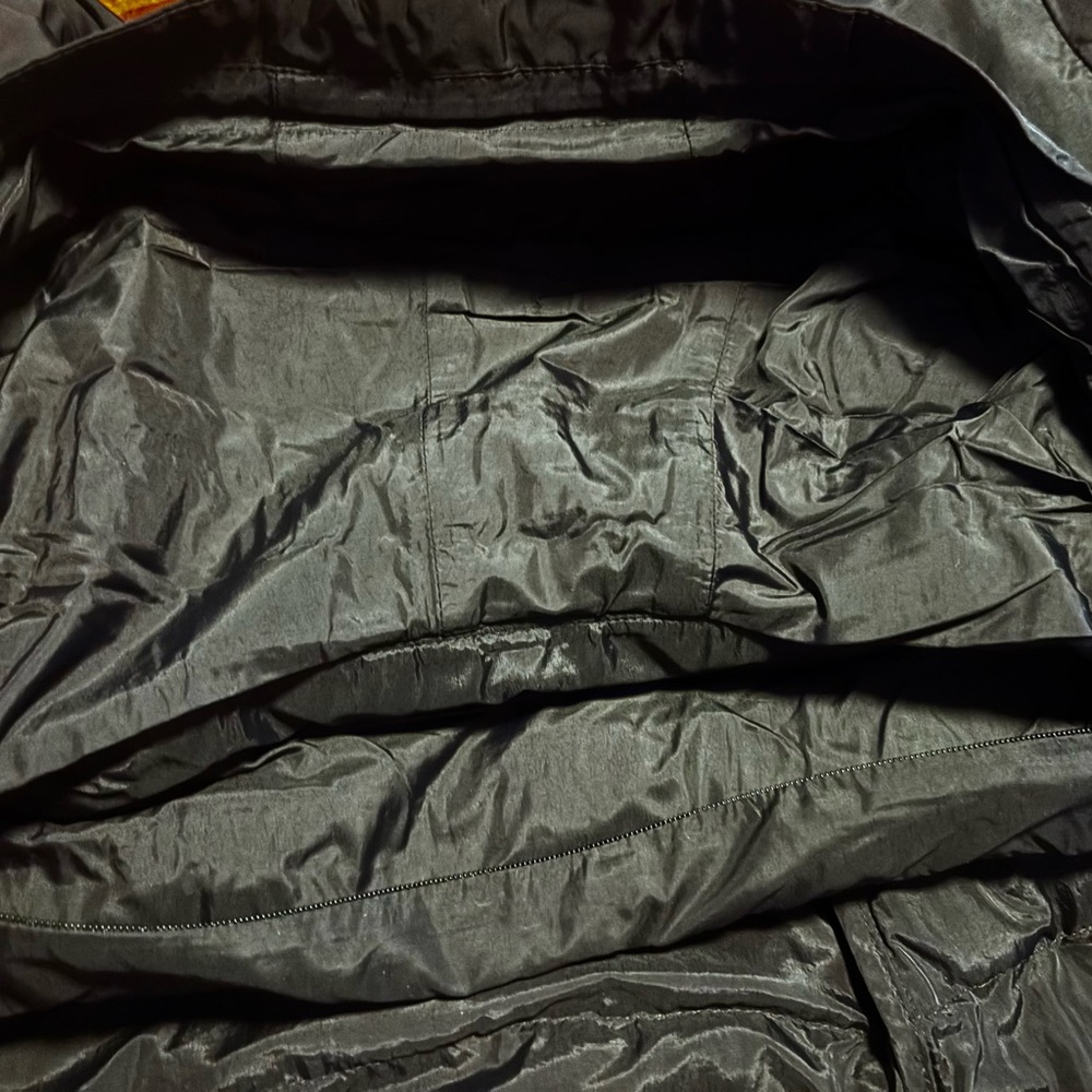 Figs On-Shift Packable Puffer Jacket Technical Performance Outerwear in Black M - Picture 10 of 16